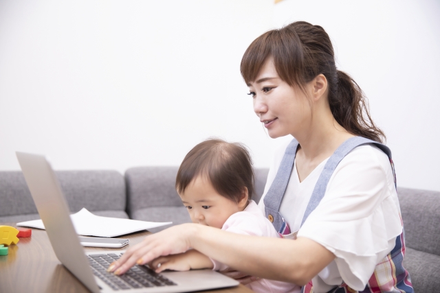 育休中でも続けられそうな仕事って、どんなもの？